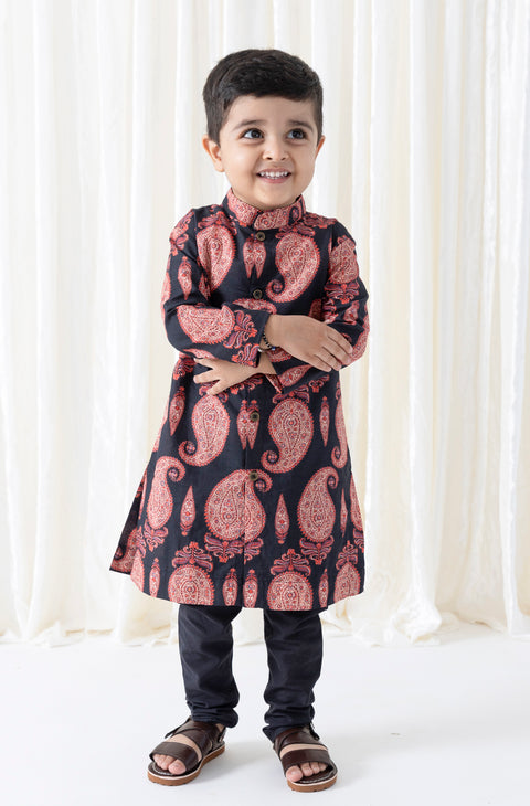 Pre-Order: Boy Paisley Print Kurta Set - Black