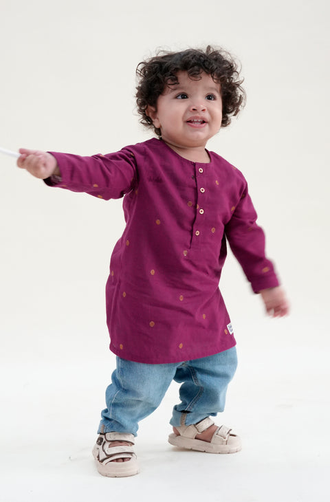 Pre-Order: Boy Self Design Kurta - Purple