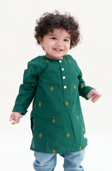 Pre-Order: Boy Self Design Kurta - Green