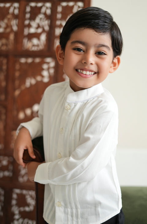 Pre-Order: Boy Solid Pleated Shirt-Cream