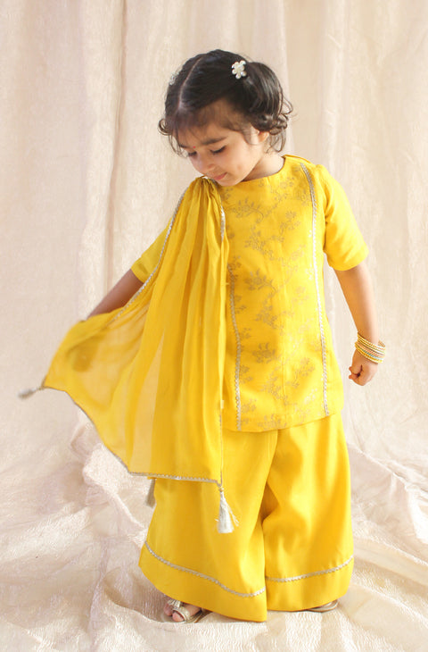 Pre-Order: Girl Golden Glow Brocade Suit Set - Yellow