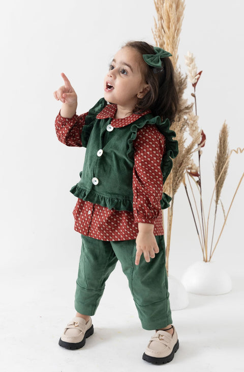 Pre-Order: Girl Elf Princess Jacket Set Red & Green - Green