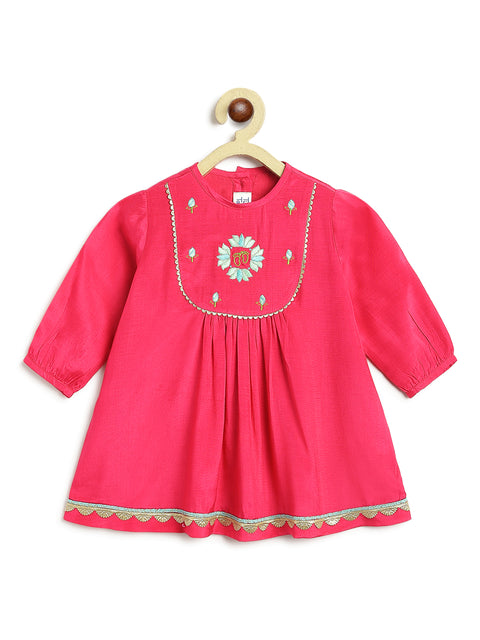 Pre-Order: Girl Lotus Embroidery Suit Set-Pink