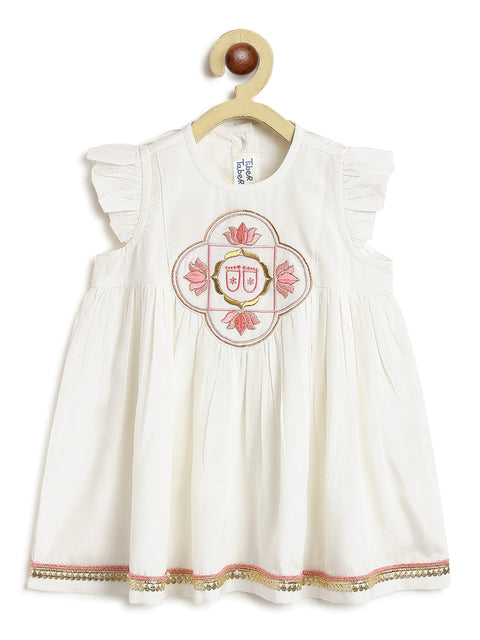 Pre-Order: Girl Ruffle Sleeve Lotus Embroidery Suit Set-White