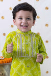 Boy Bandhani Print Cotton Kurta Set - Green