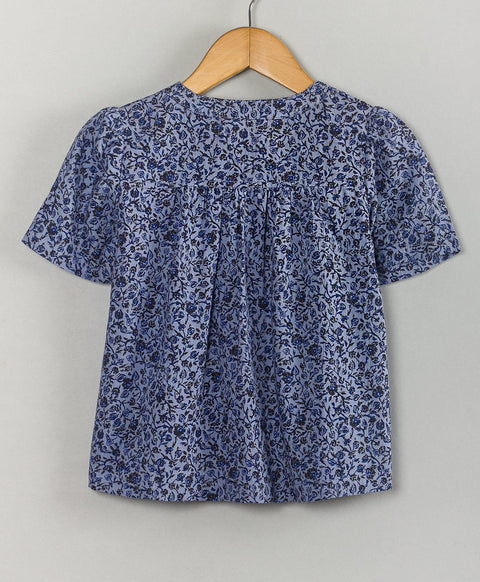 Ditsy floral round neck Cotton  top with wooden buttons at front-Blue