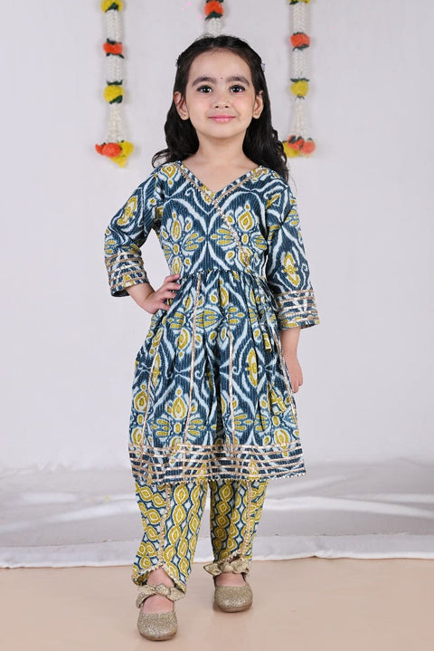 Half Sleeves Floral printed Dhoti Set- Green