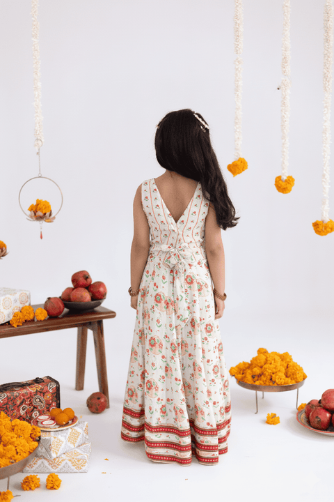 Pre-Order: Off white   anar jaal  printed muslin lehenga  set-set of 3