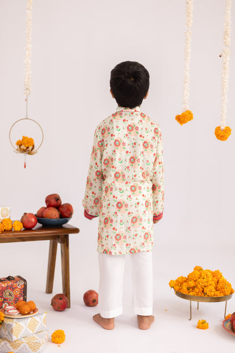 Pre-Order: Off white  anar jaal  printed muslin kurta set-set of 2