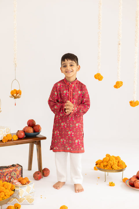 Pre-Order: Maroon jaal printed muslin kurta set-set of 2