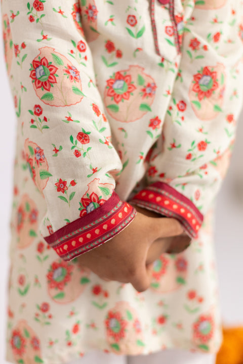 Pre-Order: Off white  anar jaal  printed muslin kurta set-set of 2