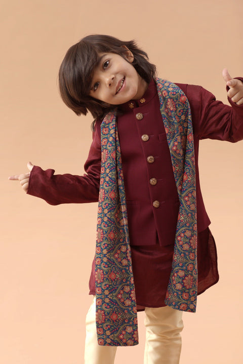 Pre-Order: Maroon Bandi Set with same colour Kurta & Printed Stole