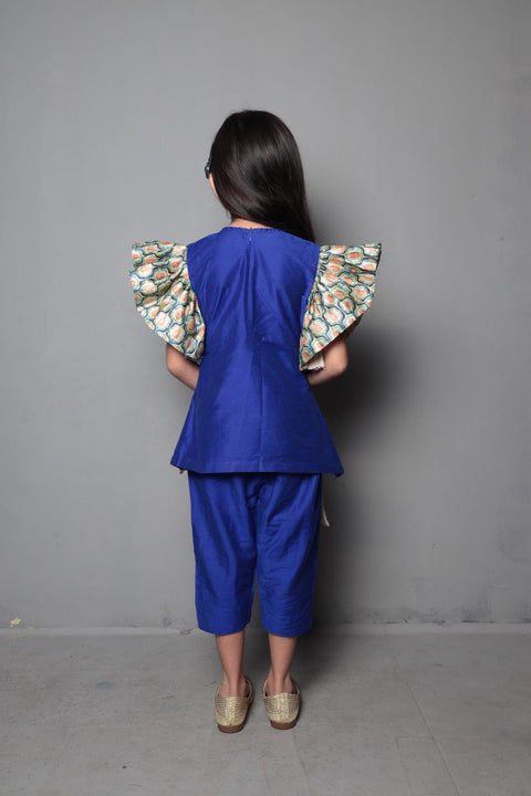 Pre-Order: Blue Pleated Top And Pant With Mask