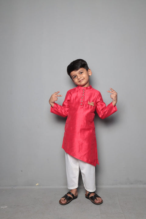 Pre-Order: Horse Carriage Broach Kurta With Pajama