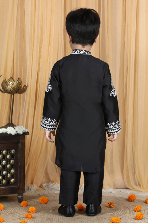 Pre-Order: Silk Kurta with Thread Embroidery and Slim Pants-Black
