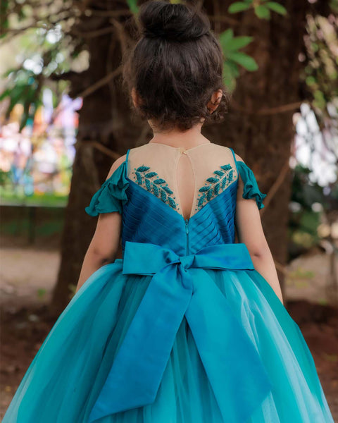 Pre-order: Pretty teal - Teal blue with plight aqua blue ombre shaded  party wear gown with rich hand work