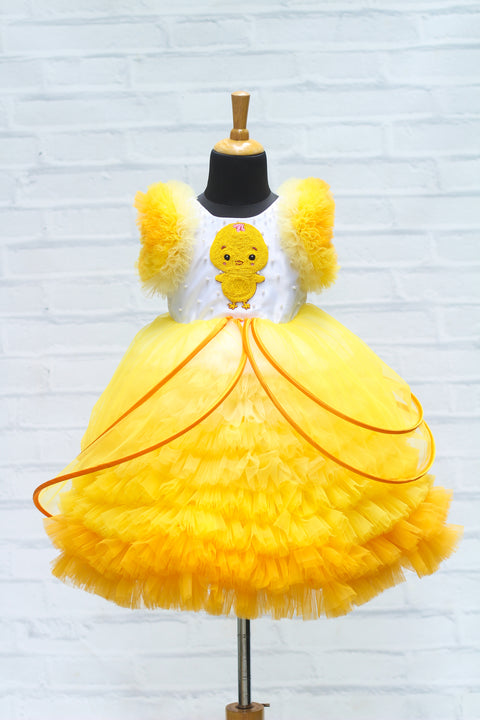 Pre-Order: Chick Theme Yellow And White Color Gradient Frilled Gown