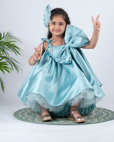 Pre-Order: Bow Straight Dress