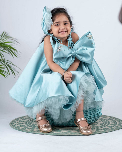 Pre-Order: Bow Straight Dress