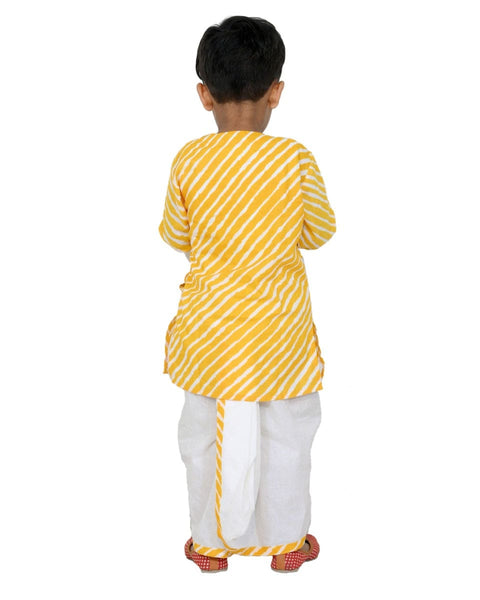 Yellow Leheriya Anagrkha with White Dhoti