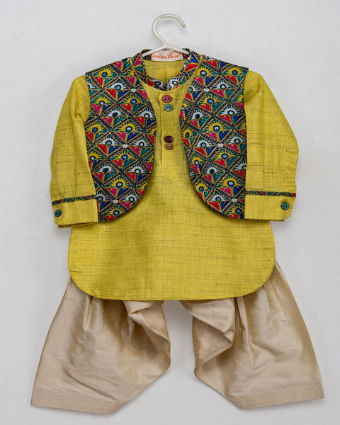Pre-Order: Gujrati Print Jacket with Green Pathani and Patiala