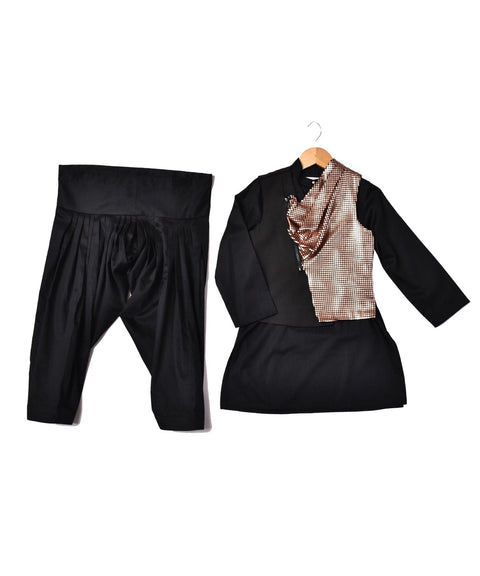 Pre-Order: Black Kurta with Sequence Fabric Comb Waistcoat