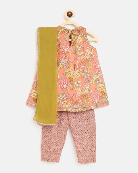 Pre-Order: Girls Suit Set Printed Floral - Peach