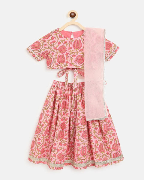 Pre-Order: Girls Lehenga Set Printed Floral - Pink