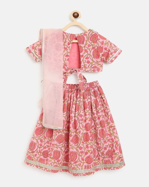Pre-Order: Girls Lehenga Set Printed Floral - Pink