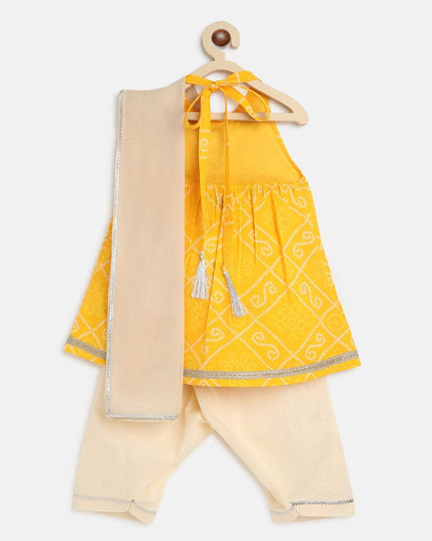 Pre-Order: Girls Suit Set Printed Bandhani - Yellow
